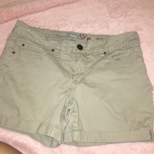 Khaki shorts